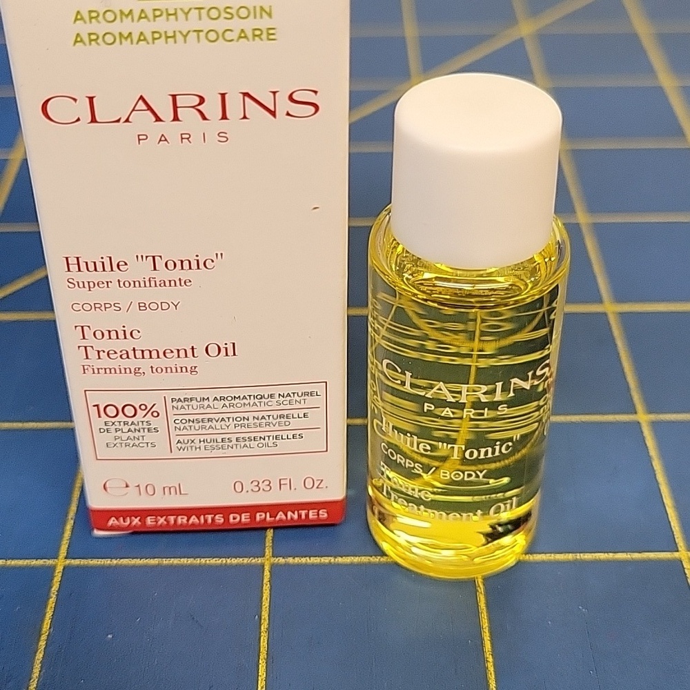 Clarins Aromaphytocare Tonic Oil 10ml Bottle in Box